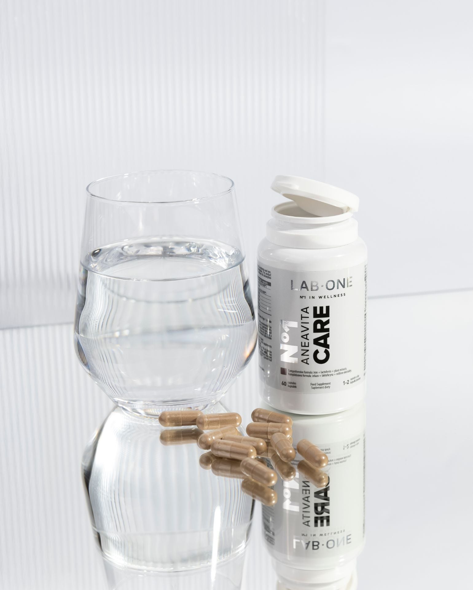LAB ONE ANEAVITA CARE Přírodní železo Lactoferrin Vitamin C
