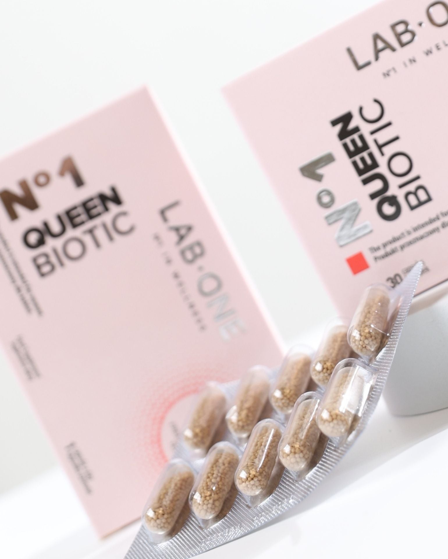 LAB ONE QUEENBIOTIC Probiotikum pro ženy Trávicí střeva Zdravá pokožka